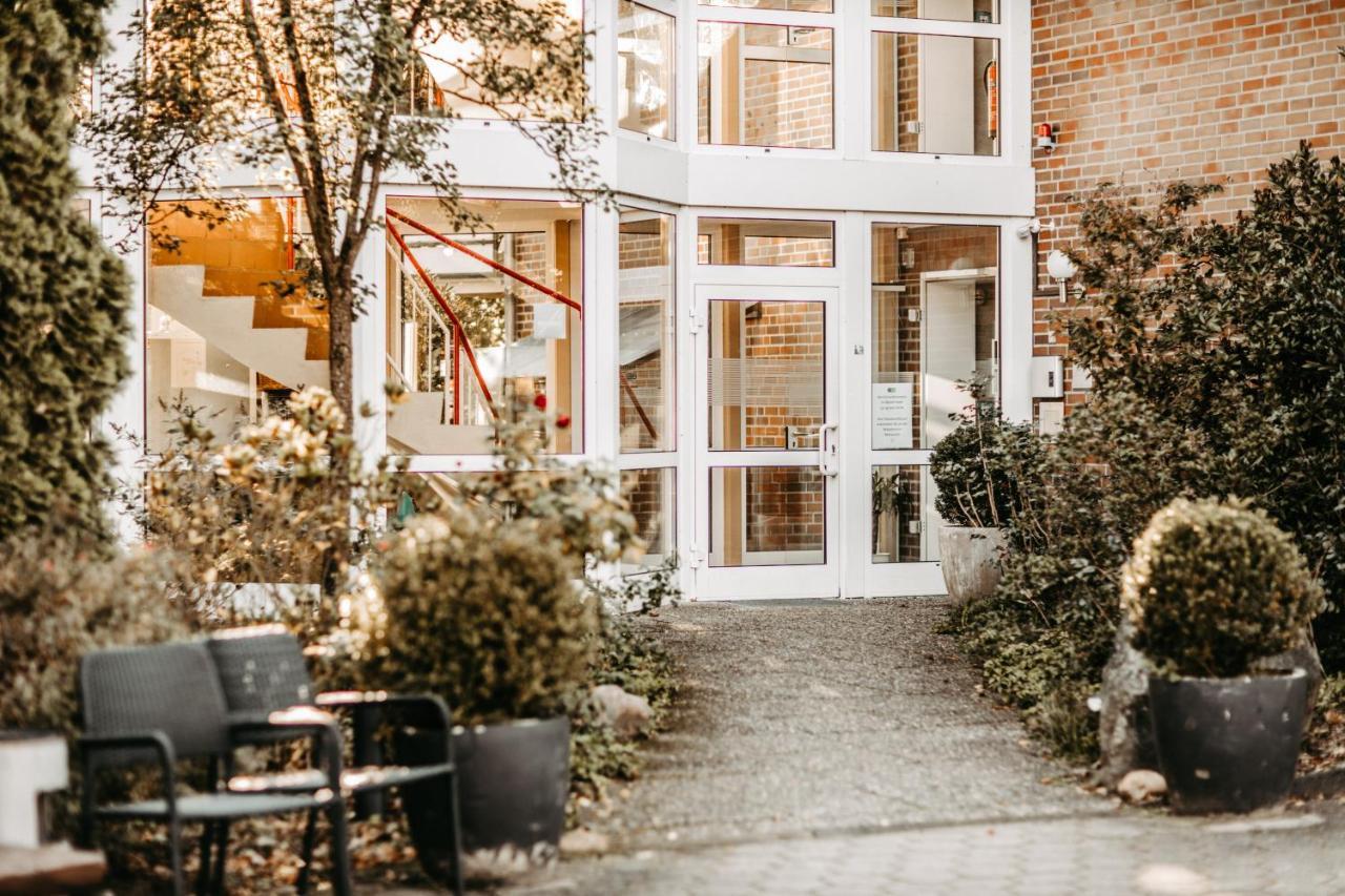 Akzent Hotel Zur Gruenen Eiche Bispingen Εξωτερικό φωτογραφία